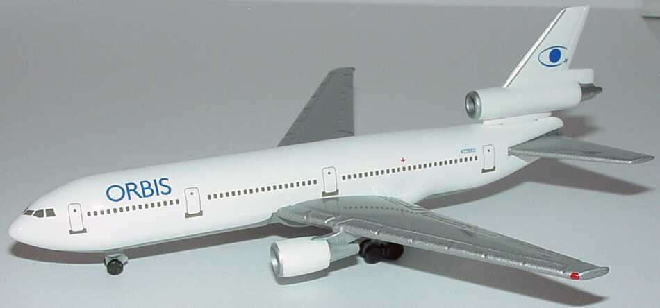 Foto McDonnell Douglas DC-10-10ER Orbis - Flying Eye Hospital, N220AU herpa Wings 500159