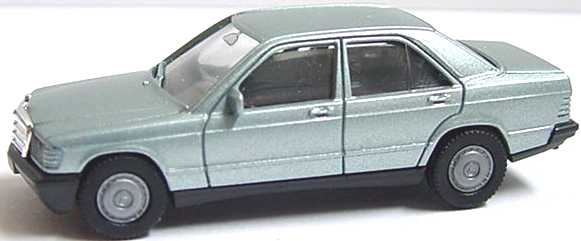 Foto 1:87 Mercedes-Benz 190E blausilber-met. herpa 3040