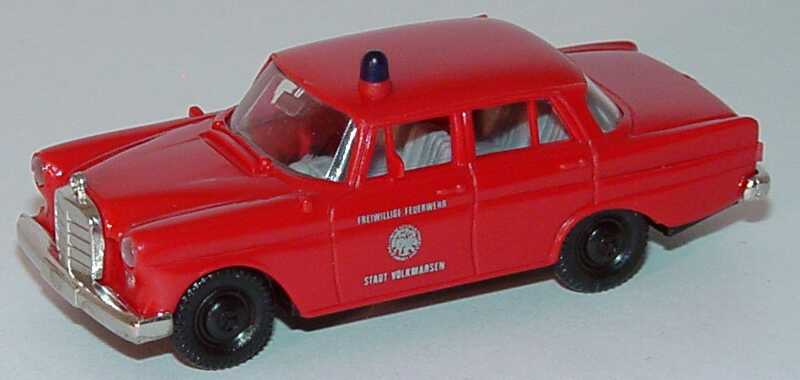 Foto 1:87 Mercedes-Benz 190c (W110) Feuerwehr Volkmarsen Brekina