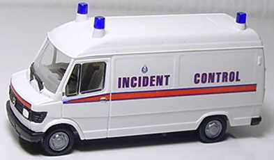 Foto 1:87 Mercedes-Benz 207D Kasten Hochdach Incident Control herpa 042260