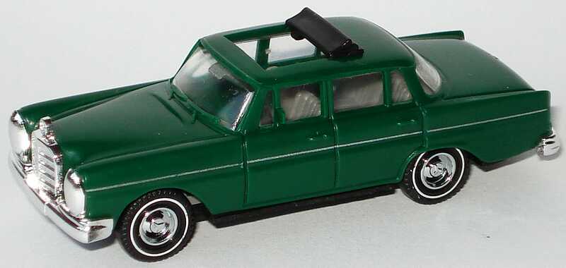 Foto 1:87 Mercedes-Benz 220 mit Sonnendach und Weißwandreifen dunkelgrün Praliné