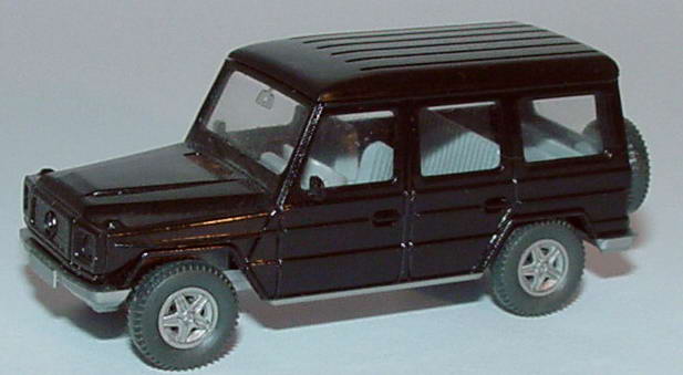 Foto 1:87 Mercedes-Benz 230GE lang schwarz Wiking 12266