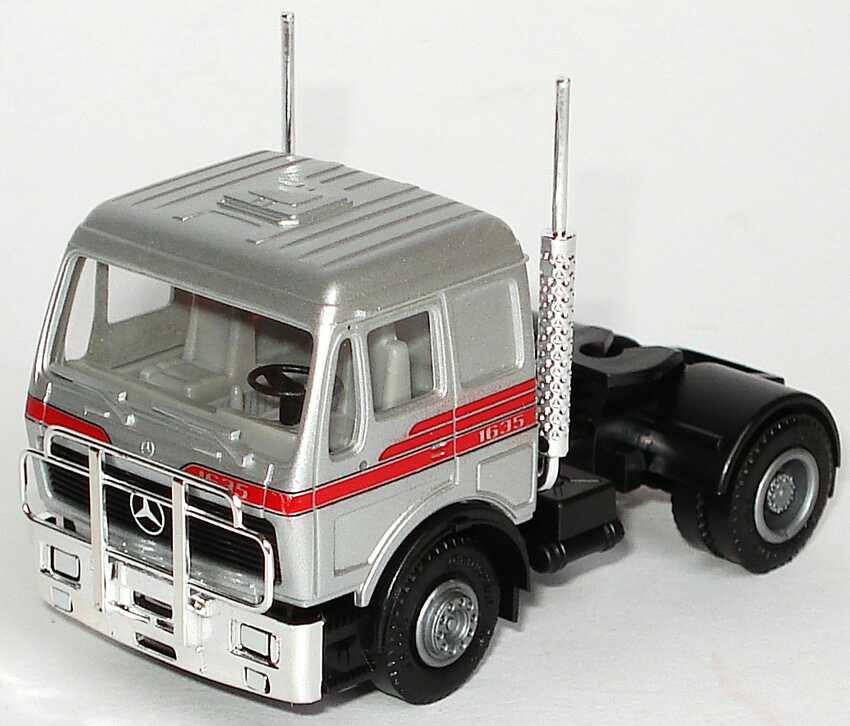 Foto 1:87 Mercedes-Benz 2a Szgm silber-met. mit Kuhfänger herpa 811392