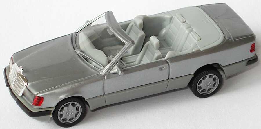 Foto 1:87 Mercedes-Benz 300CE-24 Cabriolet silbergrau herpa 021128