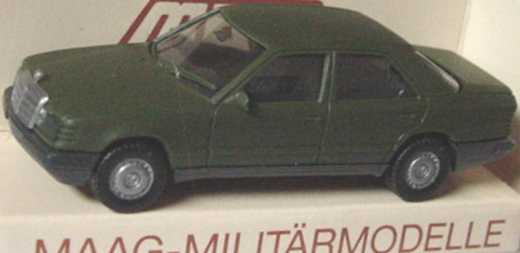 Foto 1:87 Mercedes-Benz 300E (W124) mattolivgrün (Maag) herpa