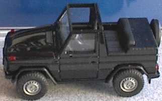 Foto 1:87 Mercedes-Benz 300GE Cabrio schwarz herpa 2084