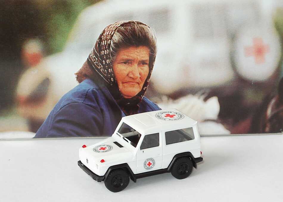 Foto 1:87 Mercedes-Benz 300GE Comite International Geneve (The Best of Red Cross) herpa