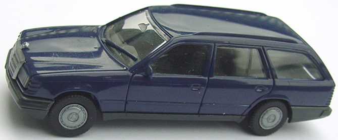 Foto 1:87 Mercedes-Benz 300TE (S124) dunkelblau herpa 2053