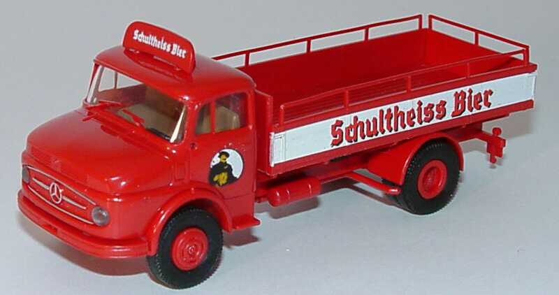 Foto 1:87 Mercedes-Benz 322 2a Getränke-Lkw Schultheiss Bier Brekina 4716