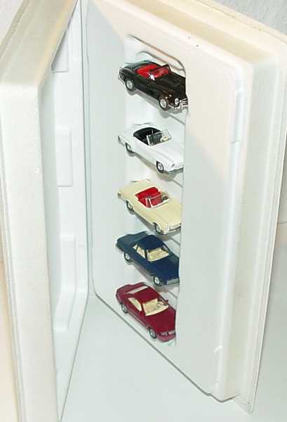 Foto 1:87 Mercedes-Benz 40 Jahre Mercedes SL (300SL Roadster schwarz + 190SL weiß + 280SL elfenbein + 350SL dunkelblau + 500SL violett in Videohülle) Wiking 99001