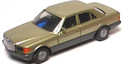 Foto 1:87 Mercedes-Benz 500SE (W126 Facelift) hellgrün-met. (bemalt) herpa 3056