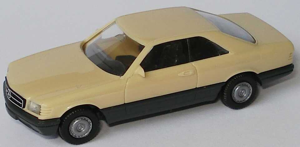 Foto 1:87 Mercedes-Benz 560SEC (C126) hellbeige (1. Version) herpa 2054