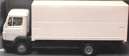 Foto 1:87 Mercedes-Benz 814 GetränkeKo weiß m. Unterfahrschutz herpa 142335