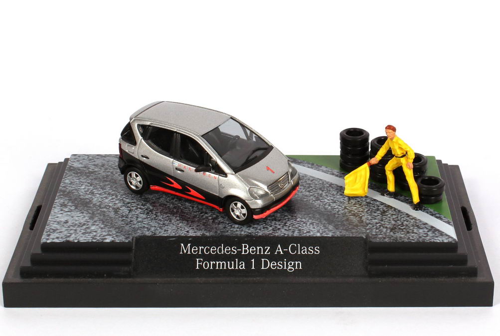 Foto 1:87 Mercedes-Benz A-Klasse (W168) Formel 1 Design Nr.1 Hakkinen Werbemodell Busch B66960801