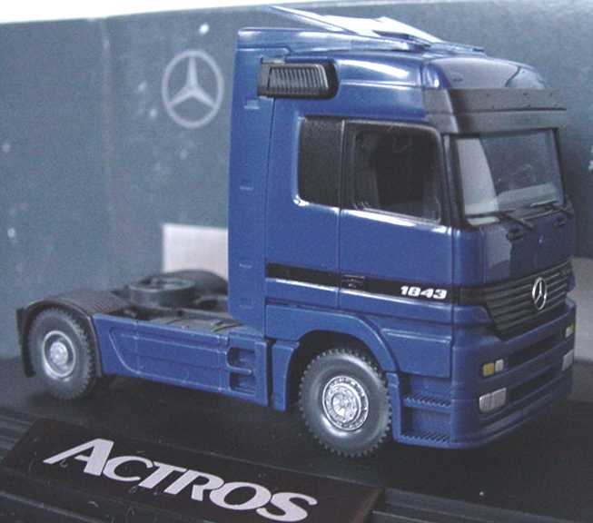 Foto 1:87 Mercedes-Benz Actros LH Fv Cv 2a Szgm blau Werbemodell Wiking B66000110