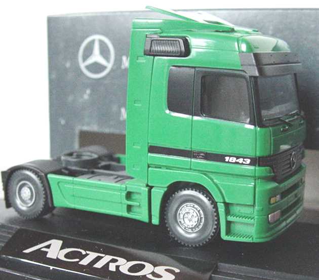 Foto 1:87 Mercedes-Benz Actros LH Fv Cv 2a Szgm grün Werbemodell Wiking B66000111