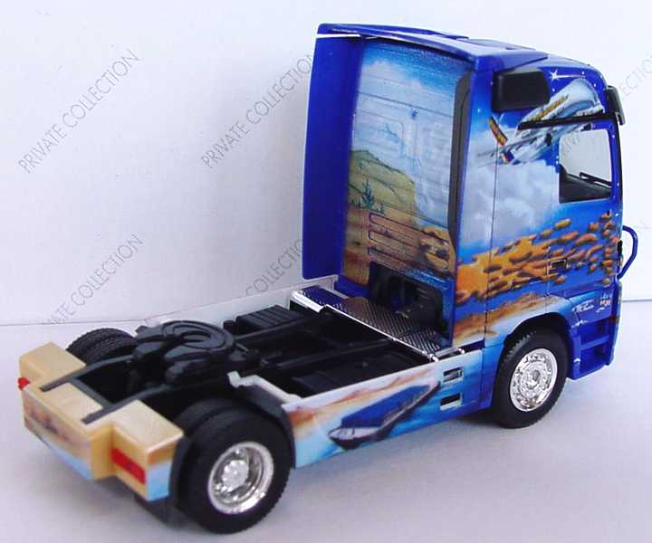 Foto 1:87 Mercedes-Benz Actros LH Fv Cv KoSzg Cv 2/3 Schuon, 50 Jahre Supertruck herpa 120210