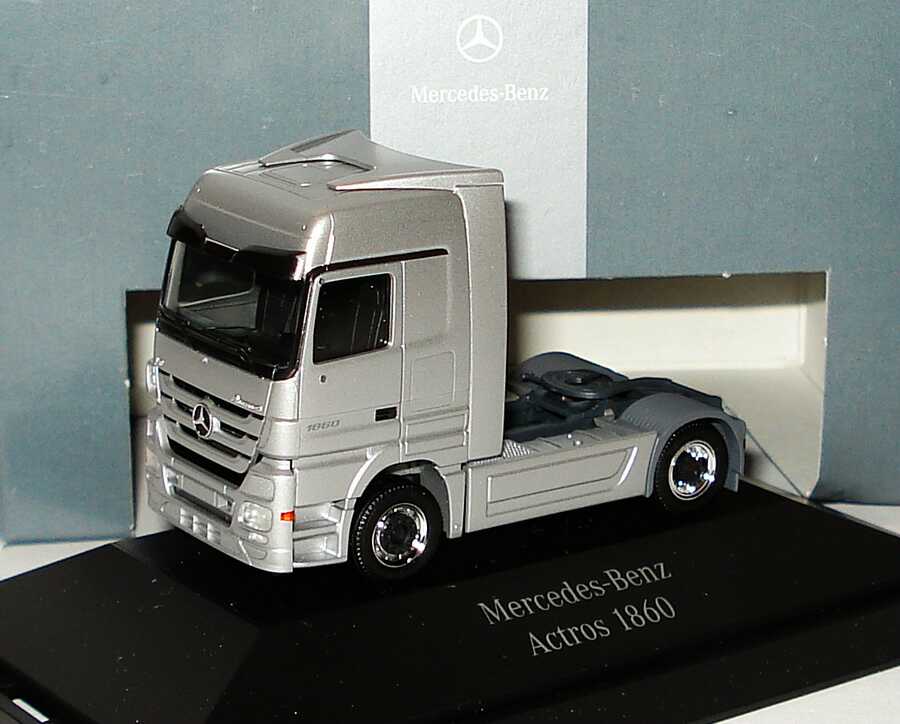 Foto 1:87 Mercedes-Benz Actros Megaspace MP3 2a Szgm perlsilber-met. Actros 1860 Werbemodell herpa B66000829