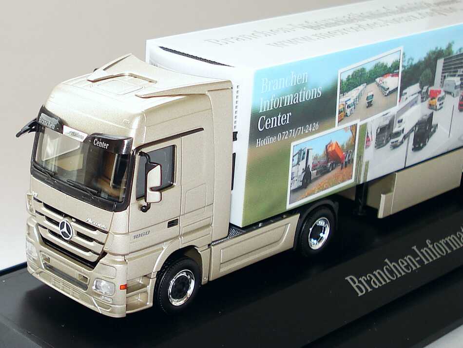 Foto 1:87 Mercedes-Benz Actros Megaspace MP3 KükoSzg 2/3 Branchen-Informations-Center, Edition 6 Werbemodell herpa B66000831