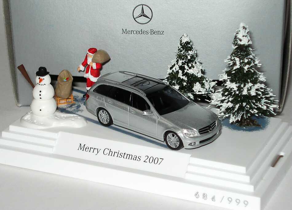 Foto 1:87 Mercedes-Benz C-Klasse T-Modell Avantgarde (S204) iridiumsilbermet., Minidiorama Merry Christmas 2007 Werbemodell Busch B66962403