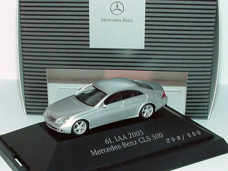 Foto 1:87 Mercedes-Benz CLS (C219) iridiumsilber-met. 61. IAA 2005 Werbemodell herpa