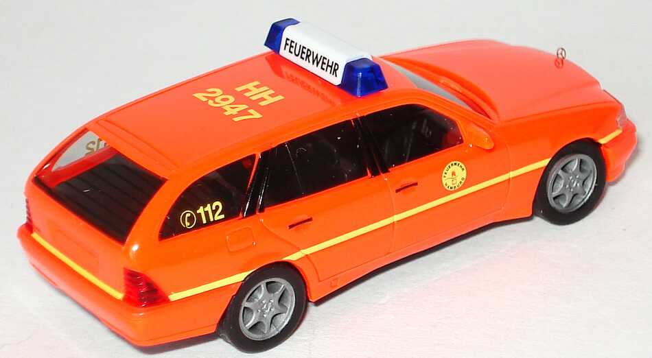 Foto 1:87 Mercedes-Benz C 180 Touring Facelift (S202) ELW Feuerwehr Hamburg HH 2947 herpa 044509