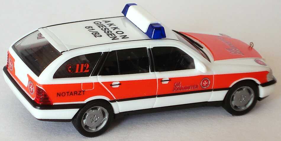 Foto 1:87 Mercedes-Benz C 180 Touring (S202) Notarzt Die Johanniter  AKKON GIESSEN 81/82 herpa 043731
