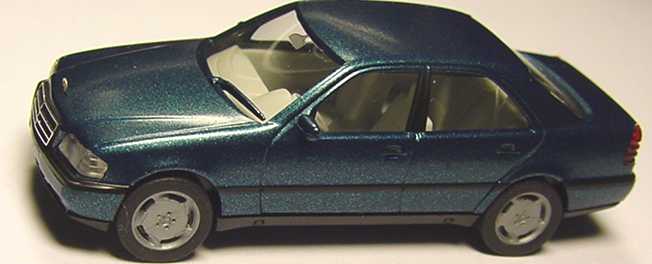 Foto 1:87 Mercedes-Benz C 220 (W202) lagunenblau-met. herpa 031400