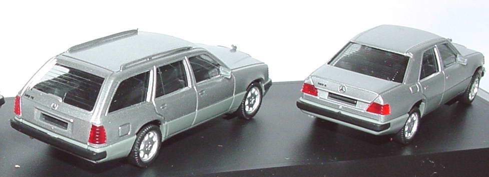 Foto 1:87 Mercedes-Benz Die Vielfalt in der Mittelklasse (300E, TE, CE, CE Cabrio brillantsilbermet.) in 4er PC-Box herpa B66005611
