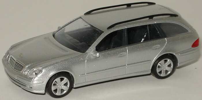 Foto 1:87 Mercedes-Benz E-Klasse T-Modell (S211) brillantsilber-met. Busch B66961340