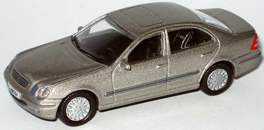 Foto 1:87 Mercedes-Benz E-Klasse (W211) rauchsilber-met. Schuco 21681