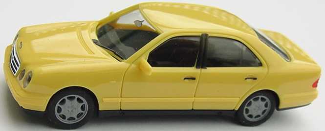 Foto 1:87 Mercedes-Benz E 280 (W210) gelb herpa 021814