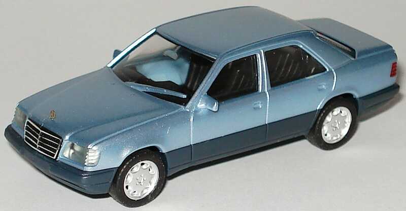 Foto 1:87 Mercedes-Benz E 320 (W124) perlblau-met. herpa 031424