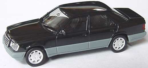 Foto 1:87 Mercedes-Benz E 320 (W124) schwarz, Felgen verchromt herpa 188814