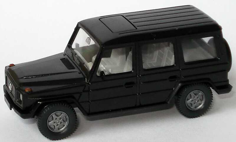 Foto 1:87 Mercedes-Benz G 500 V8 lang schwarz Wiking 266