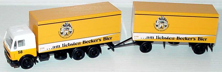 Foto 1:87 Mercedes-Benz GetränkeKoHgz 3/2 Privatbrauerei Becker St. Ingbert, ...am liebsten Becker´s Bier Albedo