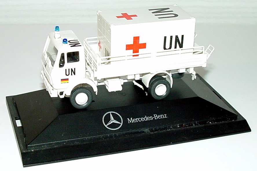 Foto 1:87 Mercedes-Benz (K) 2a Pritschen-Lkw (beladen mit Sanitätscontainer) UN Rotes Kreuz Werbemodell herpa