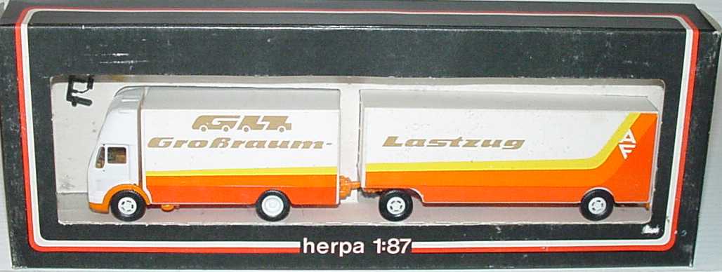 Foto 1:87 Mercedes-Benz (K) Topsleeper MöbeltransportHgz 2/2 AF Ackermann - Fruehauf, GLZ Großraum-Lastzug herpa 906320