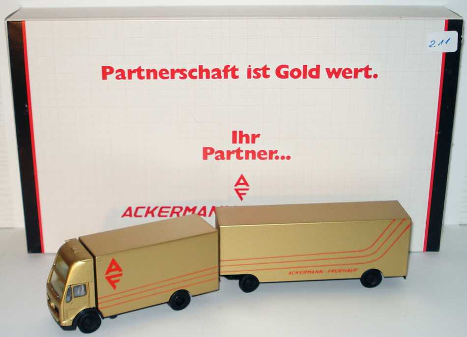 Foto 1:87 Mercedes-Benz (K) Topsleeper MöbeltransportHgz 2/2 AF Ackermann - Fruehauf, Partnerschaft ist Gold wert.  (AF Werbeverpackung) herpa