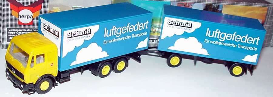 Foto 1:87 Mercedes-Benz KoHgz 3/2 Schmid, CH-5430 Wettingen - Luftgefedert für wolkenweiche Transporte herpa