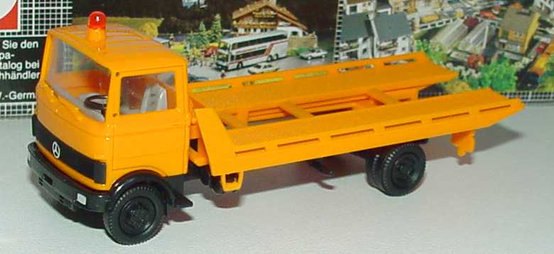 Foto 1:87 Mercedes-Benz LP 813 2a Abschlepp-LKW orange herpa 814500