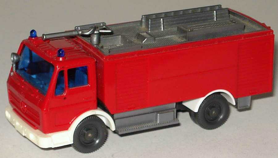 Foto 1:87 Mercedes-Benz L 1719 TLF 24/50 Feuerwehr (blaue Scheiben) Wiking 621