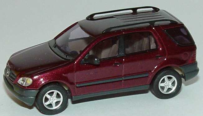 Foto 1:87 Mercedes-Benz ML 320 weinrot-met. Busch