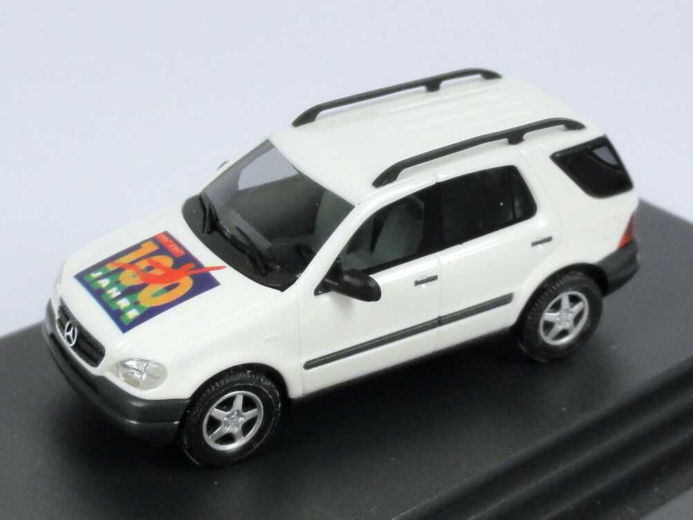 Foto 1:87 Mercedes-Benz ML 320 weiß 57. IAA PKW, 100 Jahre Automobil Werbemodell Busch