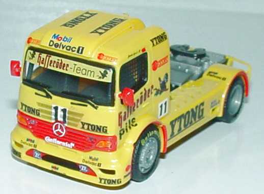 Foto 1:87 Mercedes-Benz Race Atego ETRC 1999 Hasseröder, Ytong Nr.11, Jordi Gene Werbemodell MGM B66000371