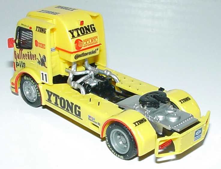 Foto 1:87 Mercedes-Benz Race Atego ETRC 1999 Hasseröder, Ytong Nr.11, Jordi Gene Werbemodell MGM B66000371