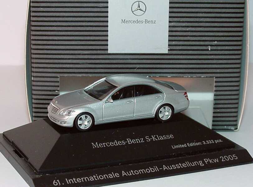 Foto 1:87 Mercedes-Benz S-Klasse (W221) 2005 iridiumsilber-met. 61. IAA 2005 Werbemodell herpa