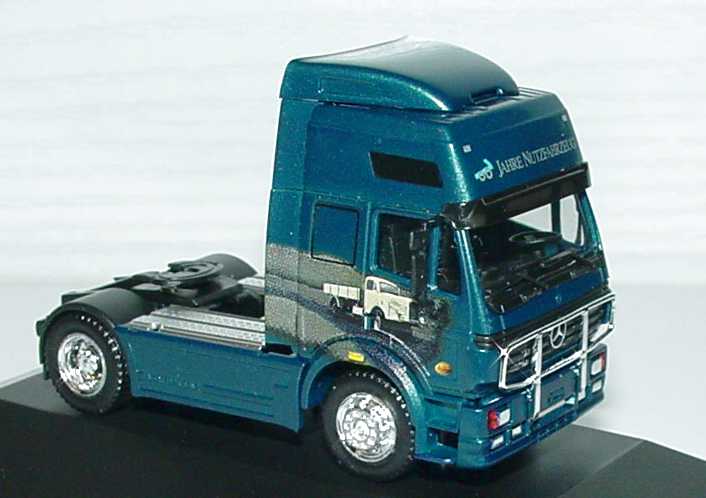 Foto 1:87 Mercedes-Benz SK ´94 Eurocab Fv Cv 2a Szgm grün-met. 100 Jahre Nutzfahrzeug Werbemodell herpa B66000072