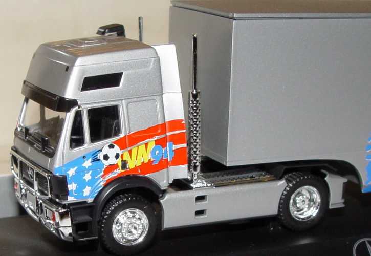 Foto 1:87 Mercedes-Benz SK Eurocab Cv KoSzg Cv 2/3 Fußball-WM 1994 USA - herpa 171649