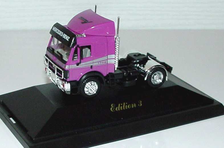 Foto 1:87 Mercedes-Benz SK Fv 2a Szgm pink Mercedes-Benz in München-Neuperlach - Edition 3 herpa